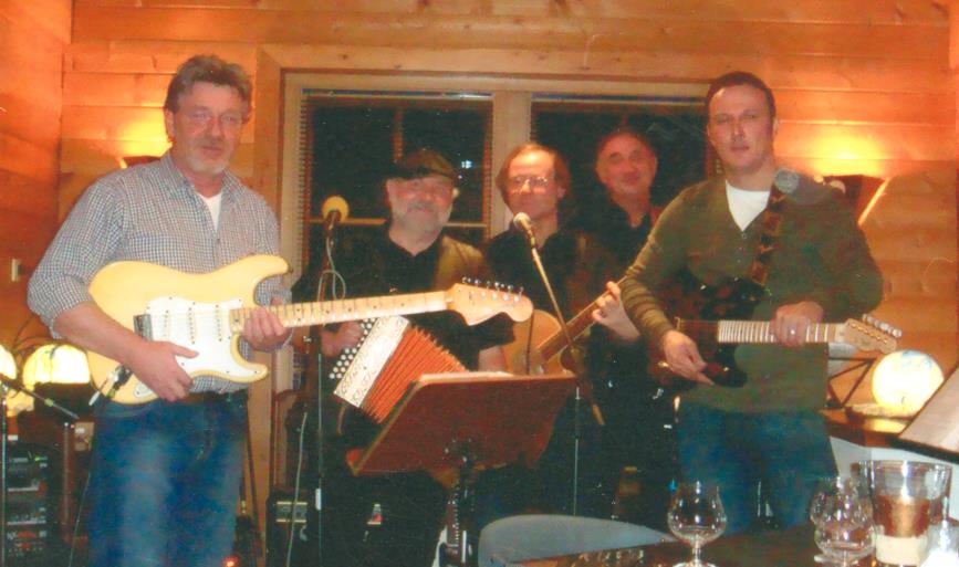 Irische Band mit Herrmann, Bernhard, Armin, Ulrich und Marcel 001